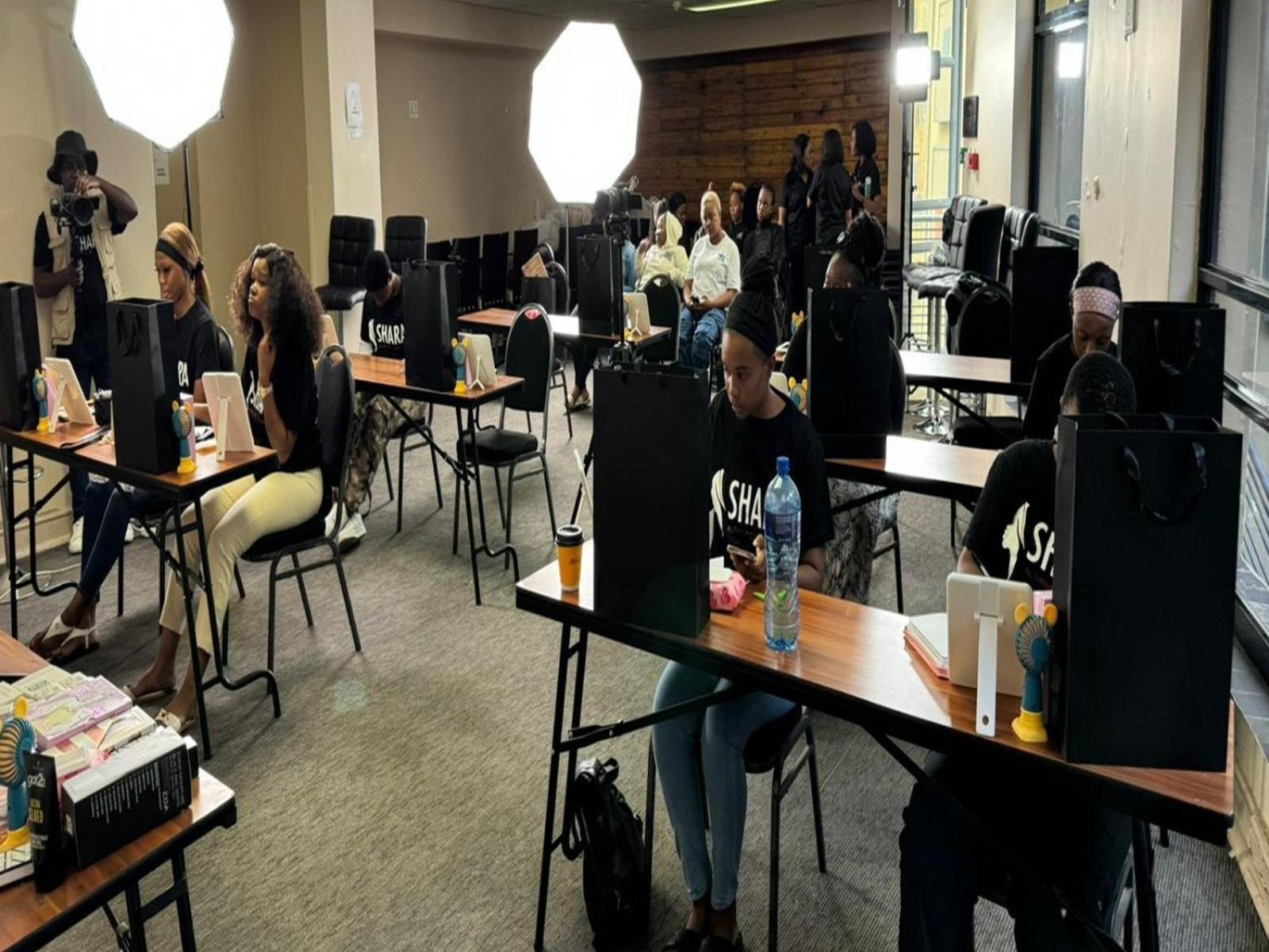 Mapungubwe Apartments ヨハネスブルグ エクステリア 写真